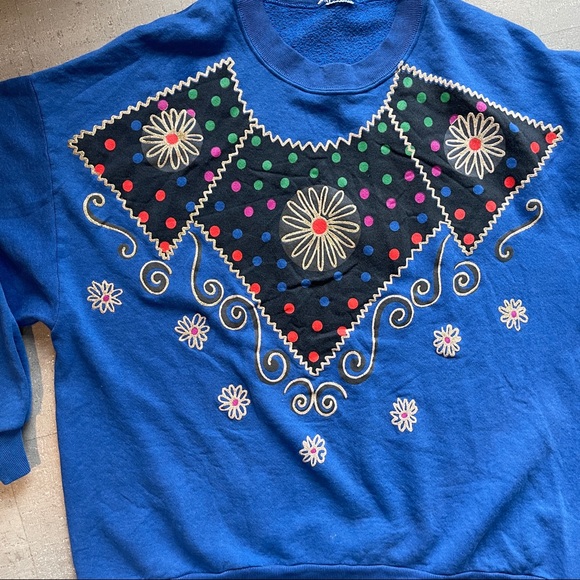 Vintage Sweatshirt Blue Geometric Floral Design Size Medium - Picture 3 of 7